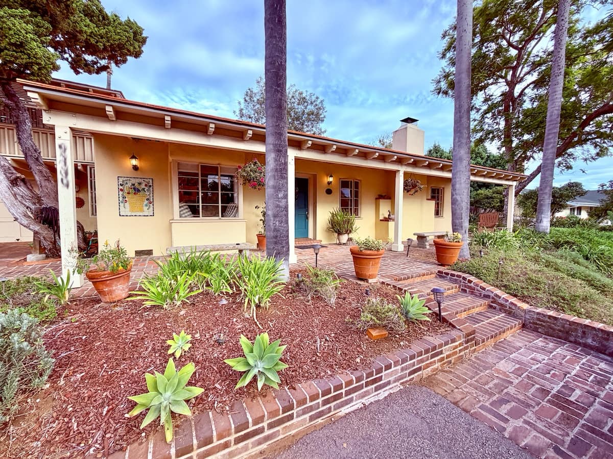 Exterior of the Simard home featured on the La Mesa History Center Home Tour